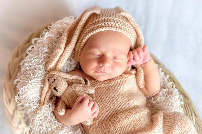 Comment reconnaître les signes de fatigue excessive chez le bébé et y remédier en 2026